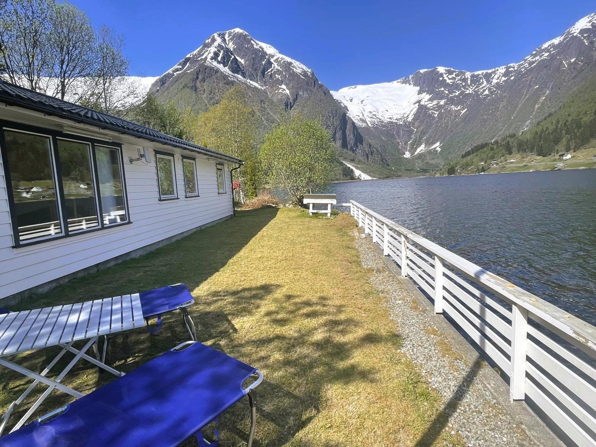 Der Fjordtraum In Balestrand Direkt Am Wasser מראה חיצוני תמונה